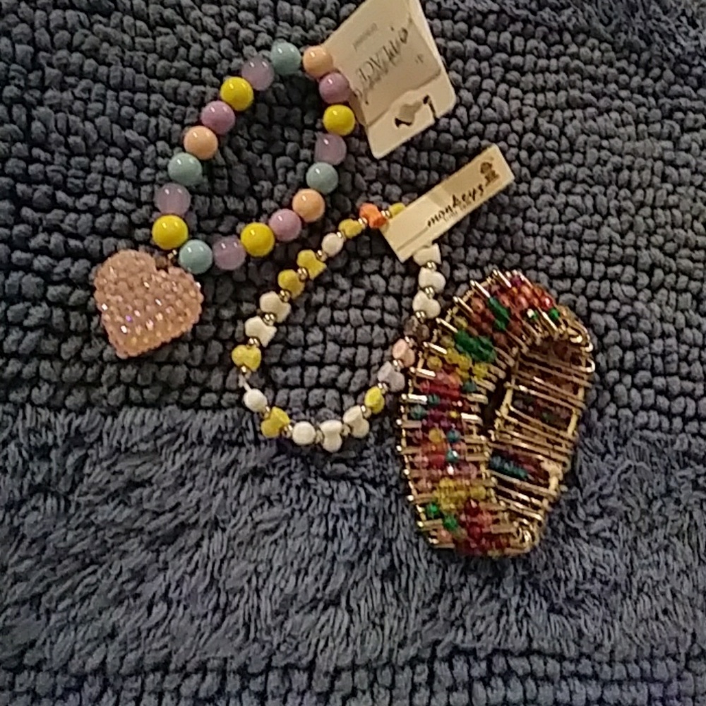 Bracelet